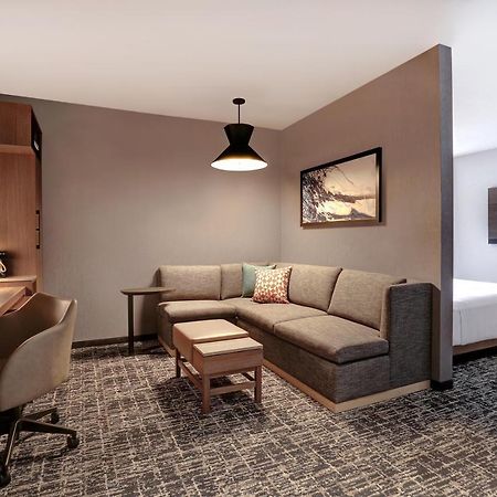 Hyatt Place Ottawa West Экстерьер фото