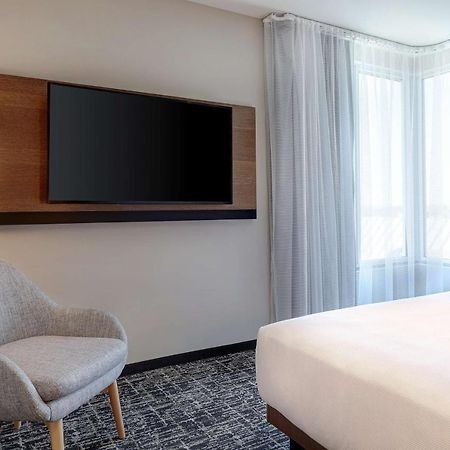 Hyatt Place Ottawa West Экстерьер фото