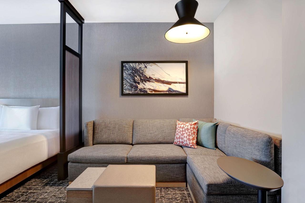 Hyatt Place Ottawa West Экстерьер фото
